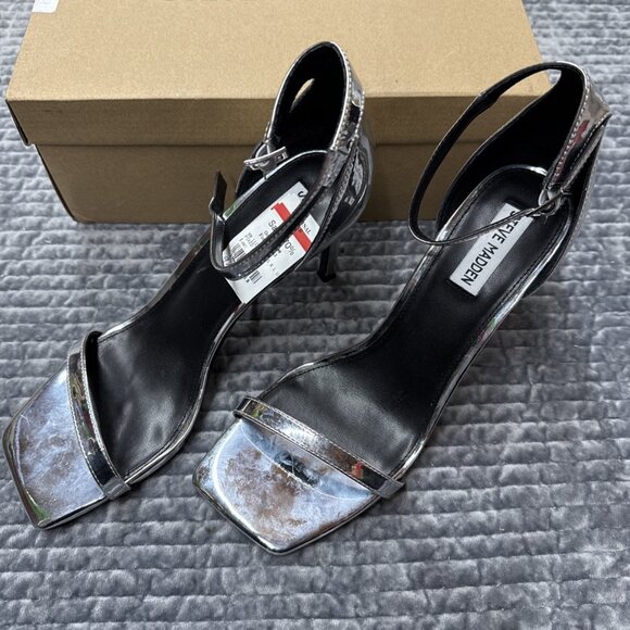 Steve madden silver Stiletos - Picture 3 of 8